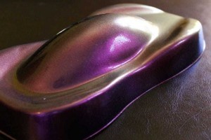 4779OV over Black base coat Chameleon Pearls®
