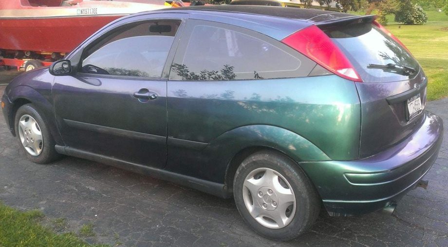 red green blue 4739RG chameleon on ford focus