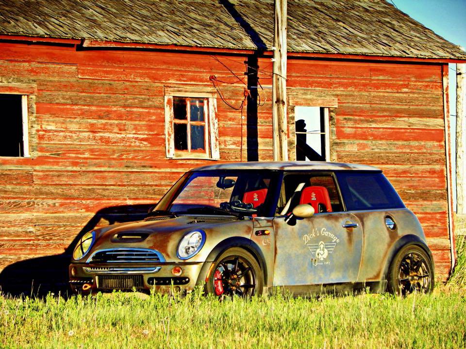 This is no rust bucket mini cooper. It is an effects paint that is getting lots of notoriety for home made DIY custom paint jobs. Shop custom paint, chameleon pigments, candy pigments here.