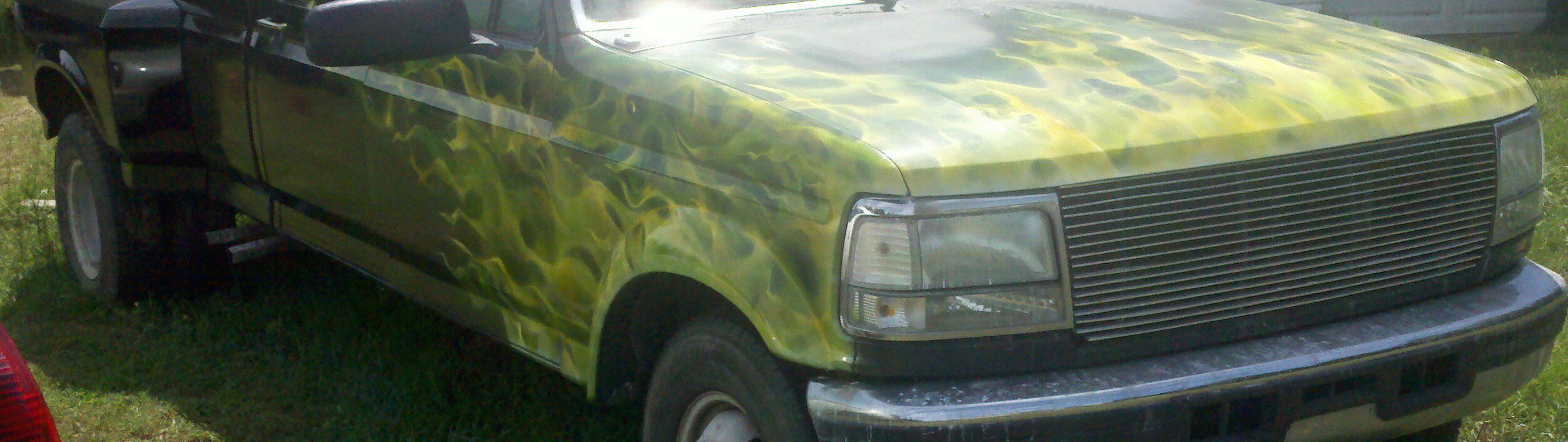 green candy pearls, yellow candy pearls, all make excellent flame paint job graphics.